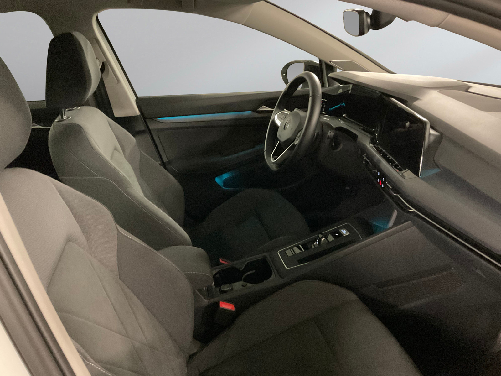 Volkswagen Golf   image26
