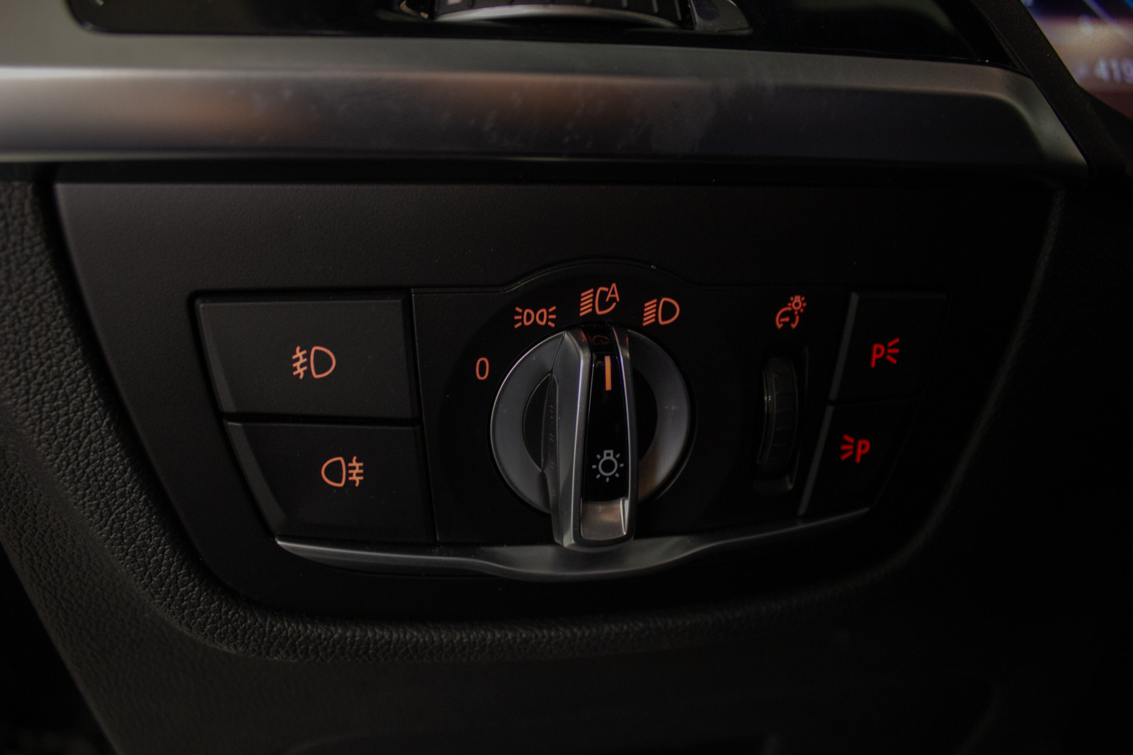 BMW X3   image27