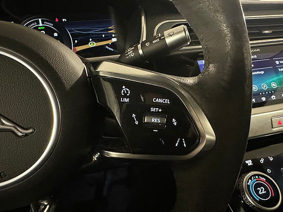 Jaguar I-Pace   image27