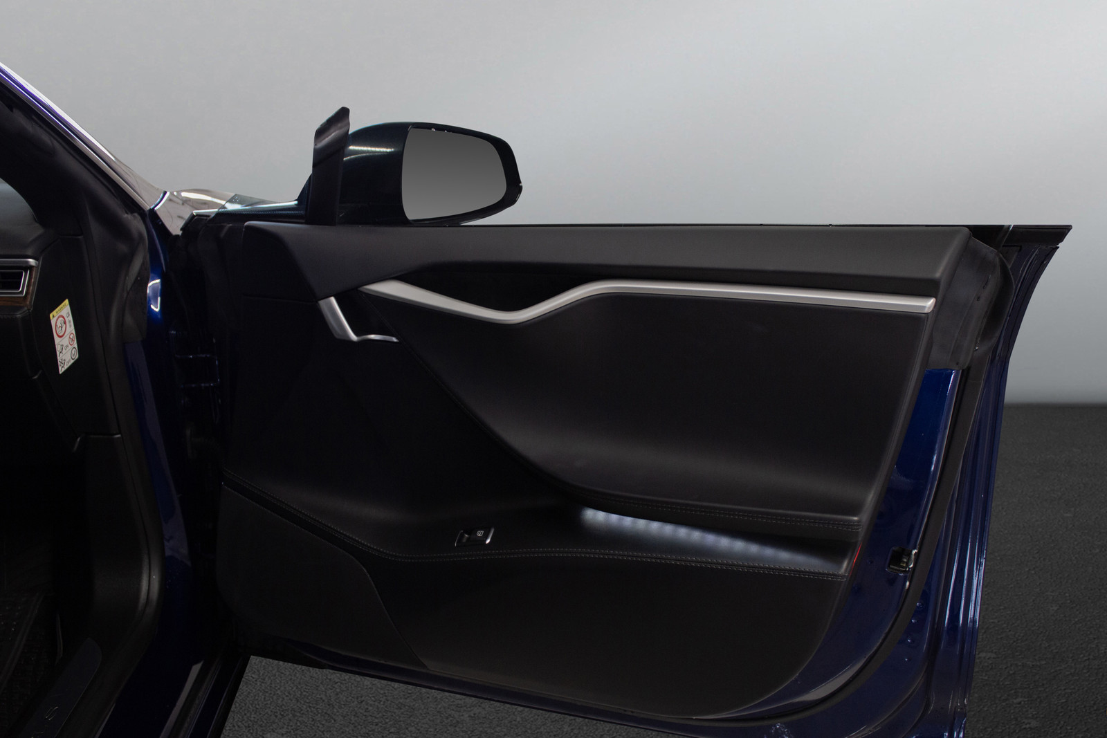 Tesla Model S   image28