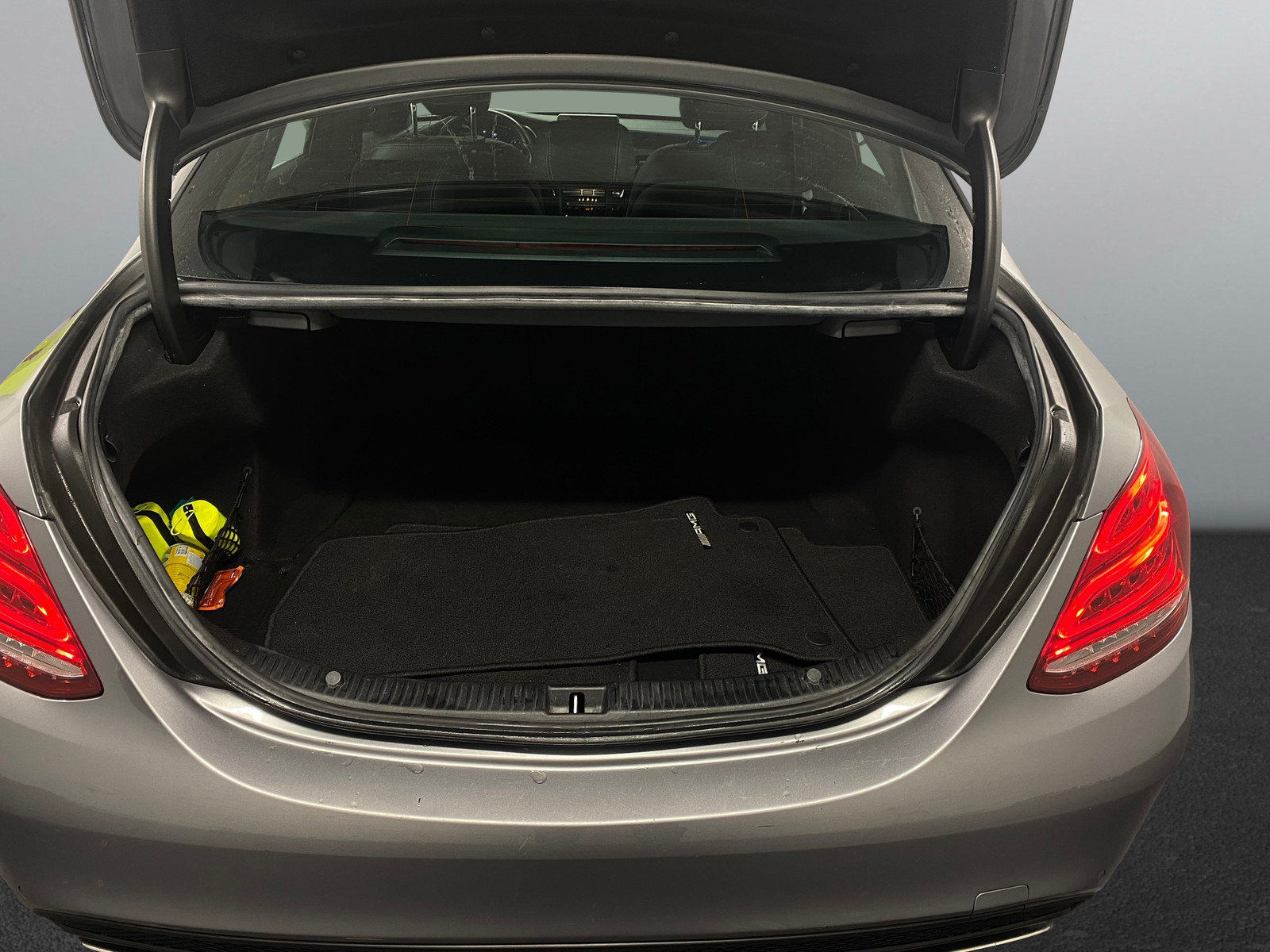 Mercedes-Benz C-Klasse   image28