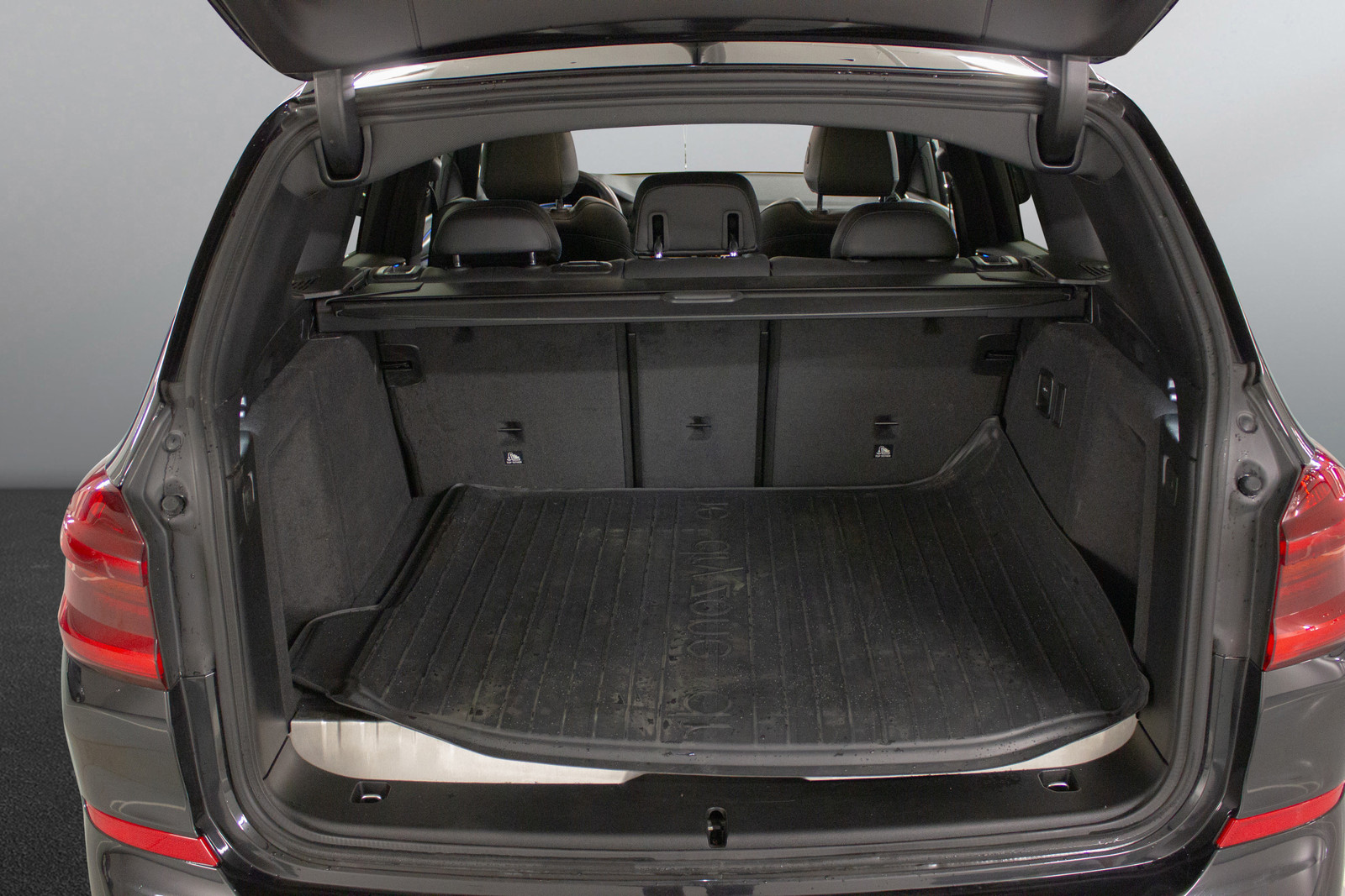 BMW X3   image31