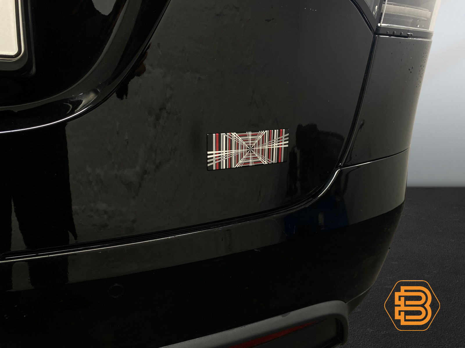 Tesla Model X   image31