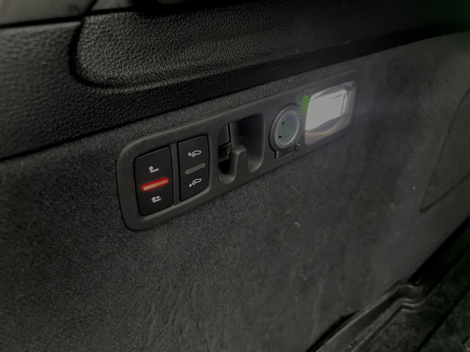 AUDI Q7 E TRON S-Line   image33
