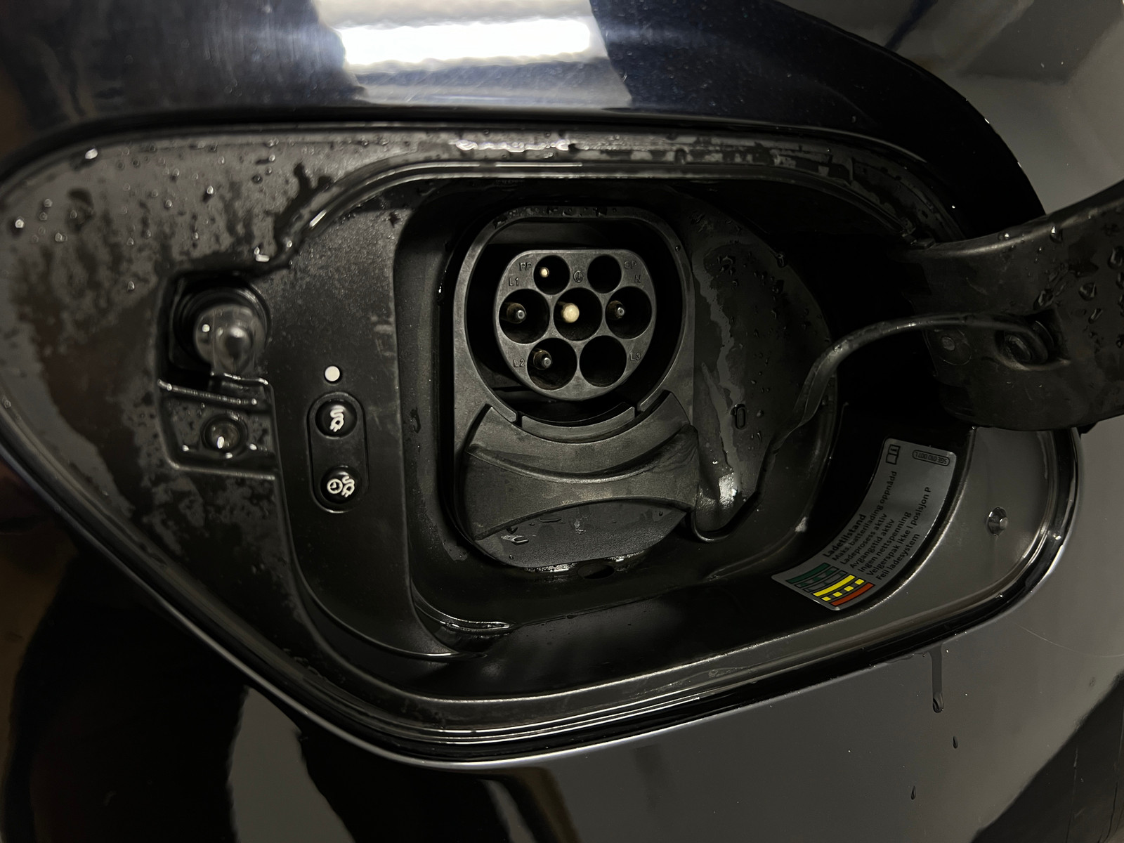 Volkswagen Golf   image34