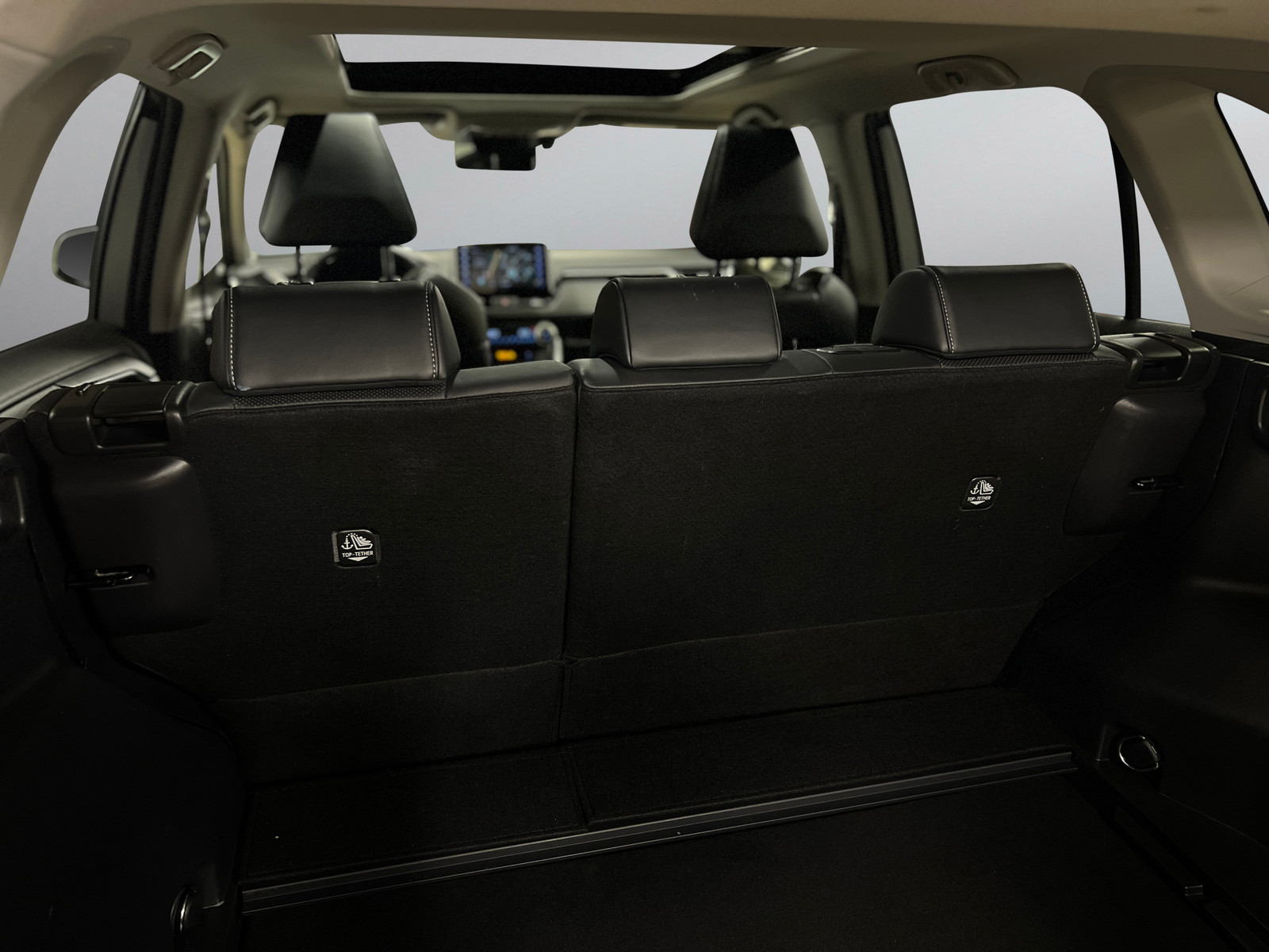 Toyota RAV4   image38