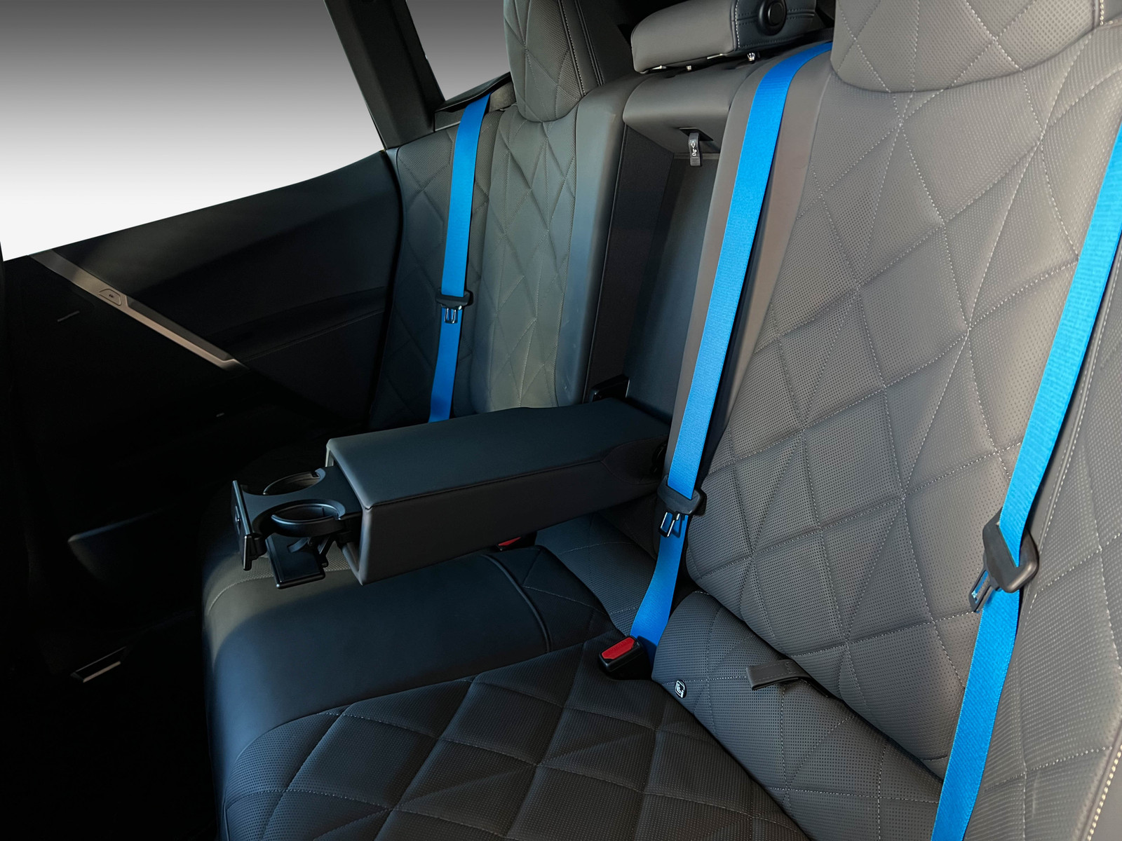 BMW iX xDrive 50   image38