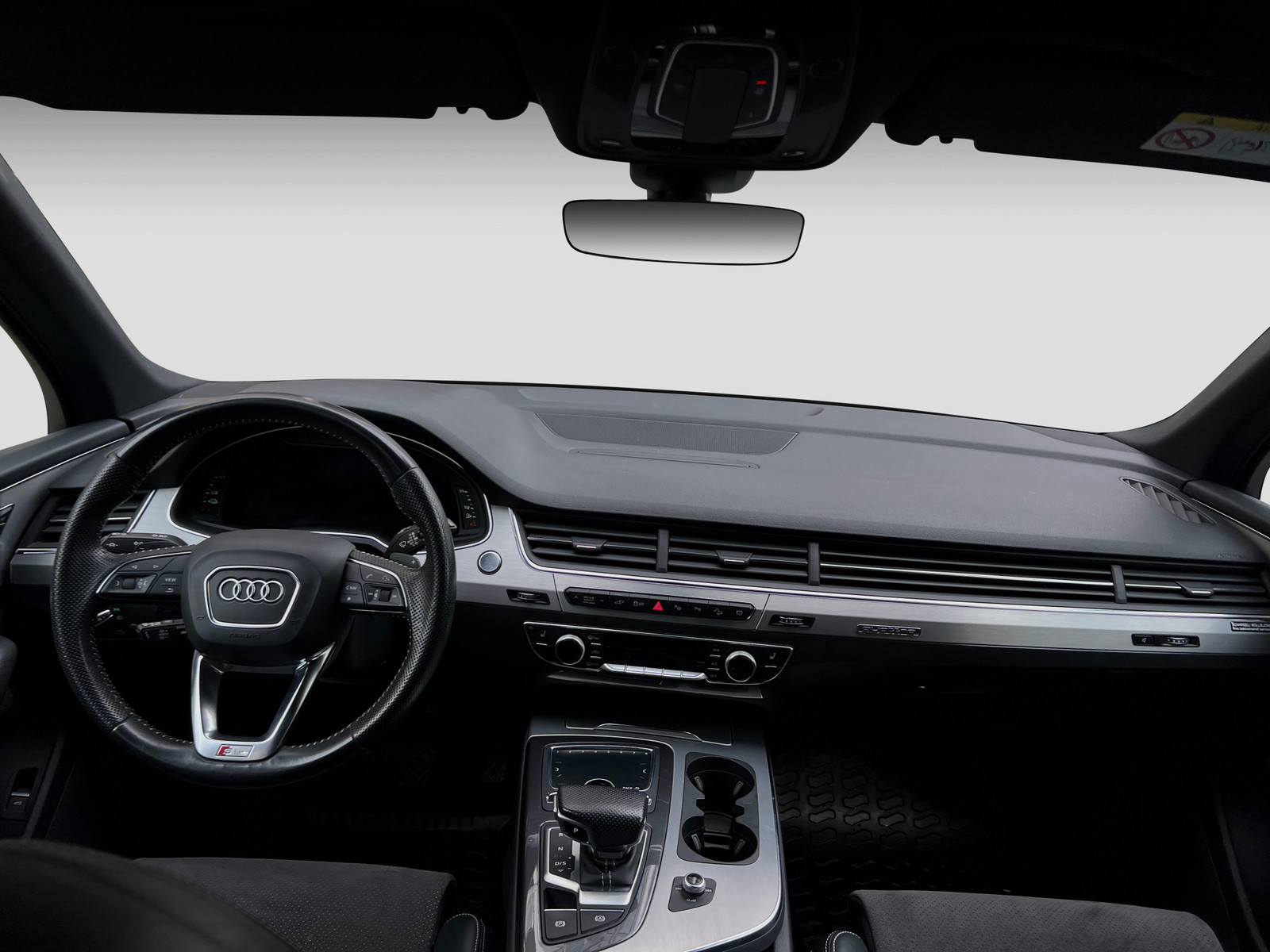 AUDI Q7 E TRON S-Line   image39