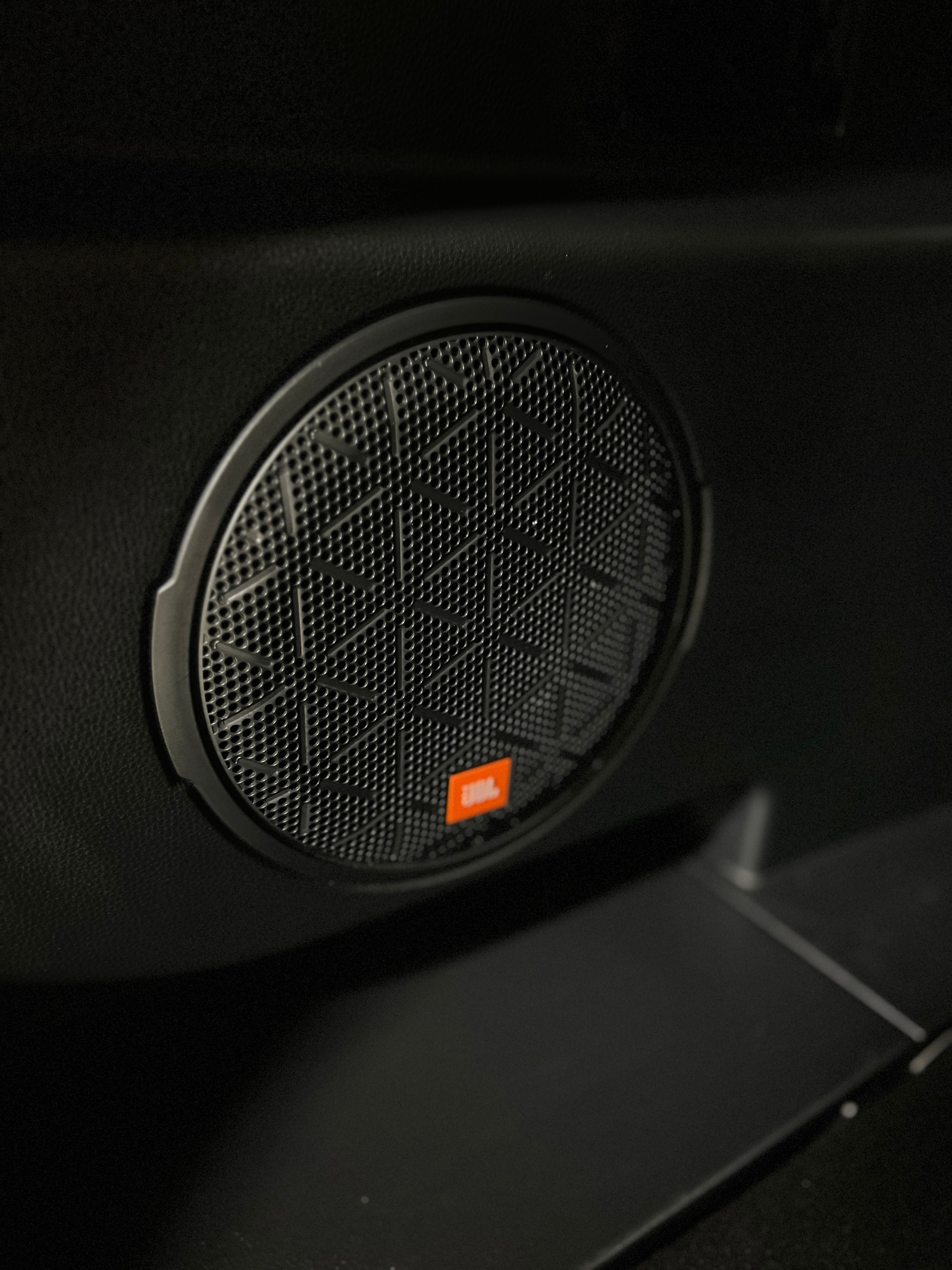 Toyota RAV4   image44