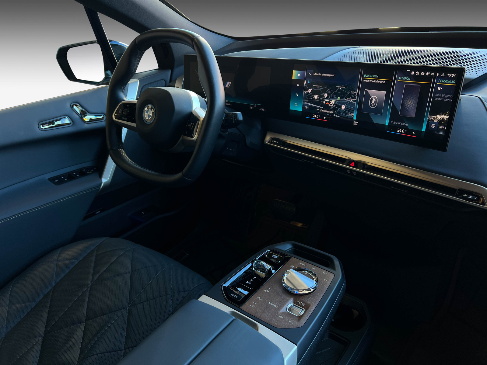 BMW iX xDrive 50   image45
