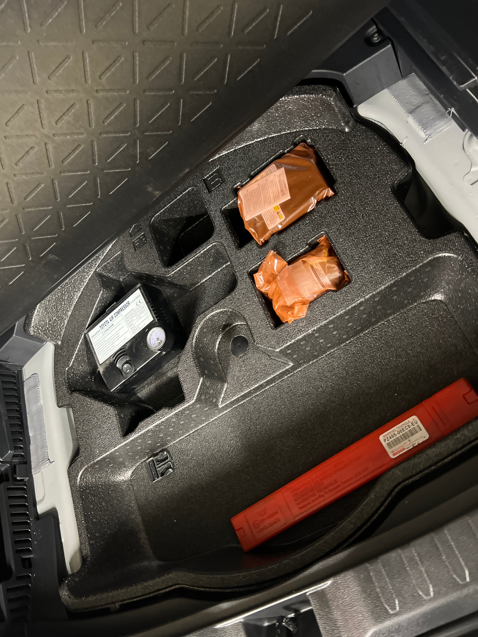 Toyota RAV4   image45