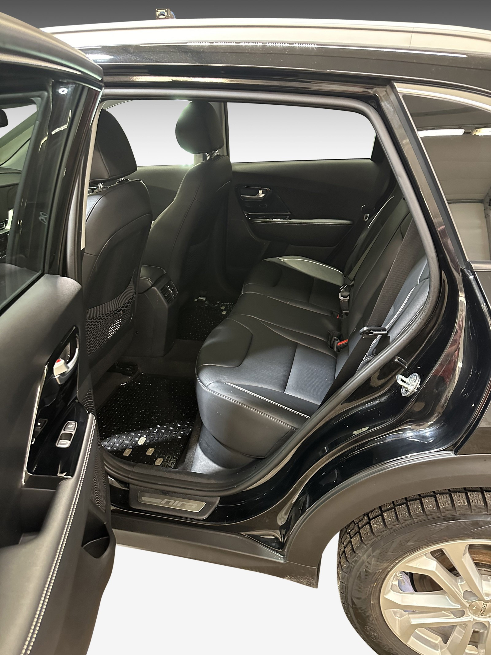 Kia E-Niro   image5