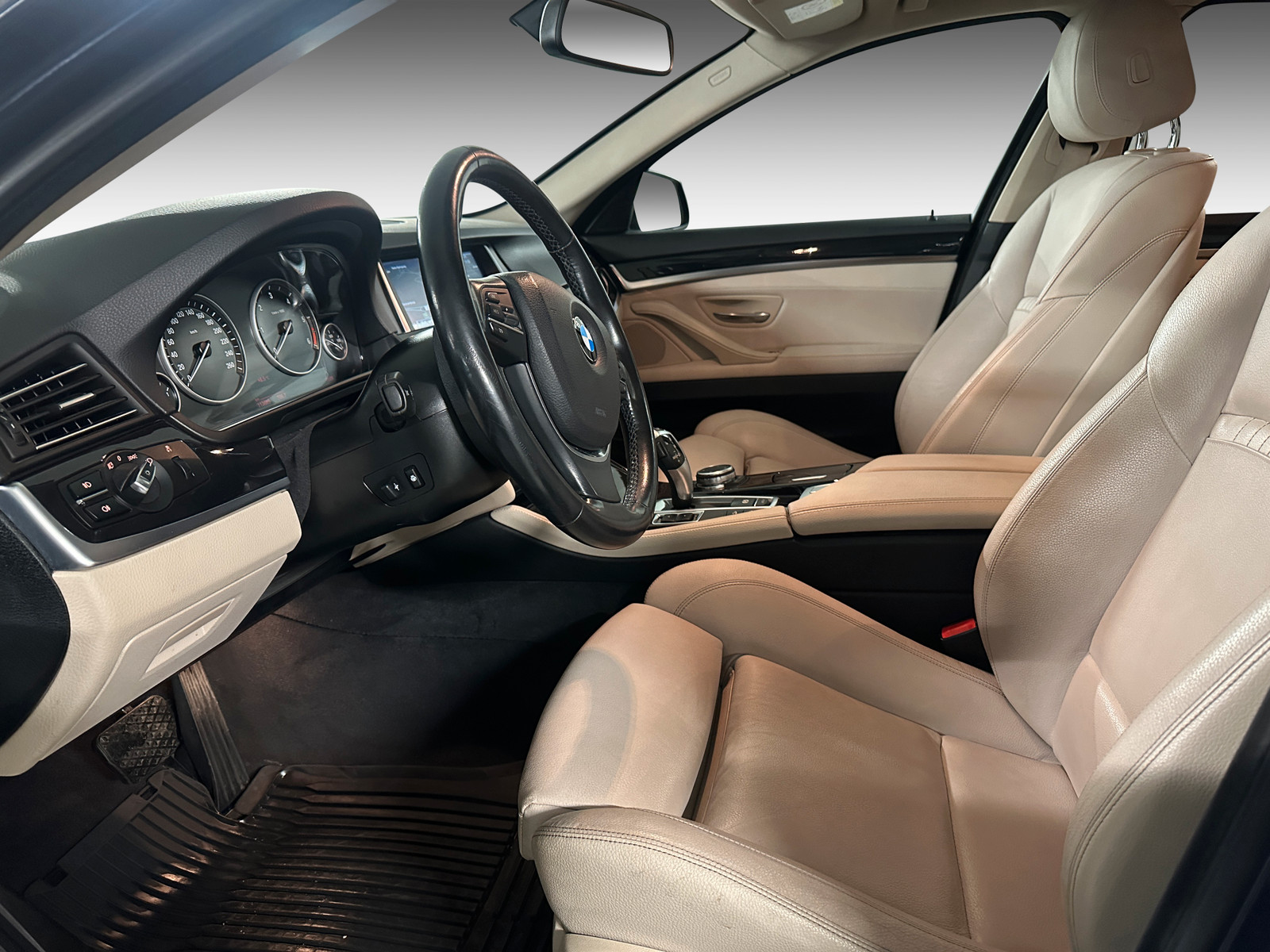 BMW 5-serie   image12