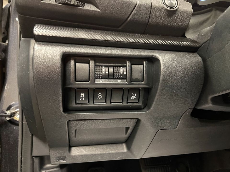 Subaru XV   image12