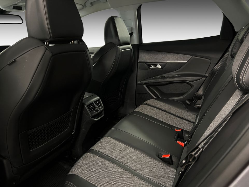Peugeot 3008   image16