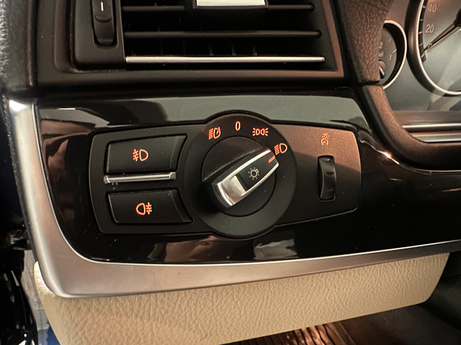 BMW 5-serie   image24