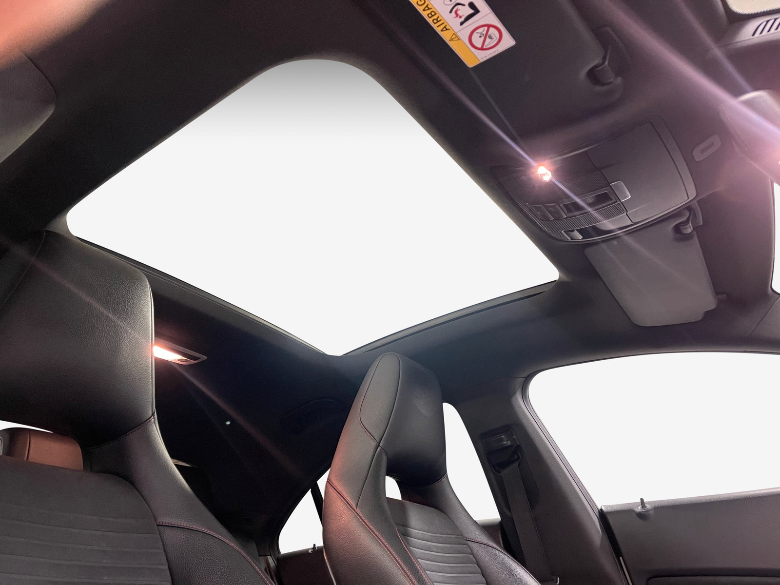 Mercedes-Benz CLA   image25