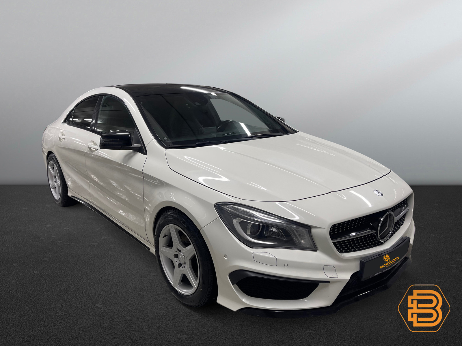 Mercedes-Benz CLA  image4