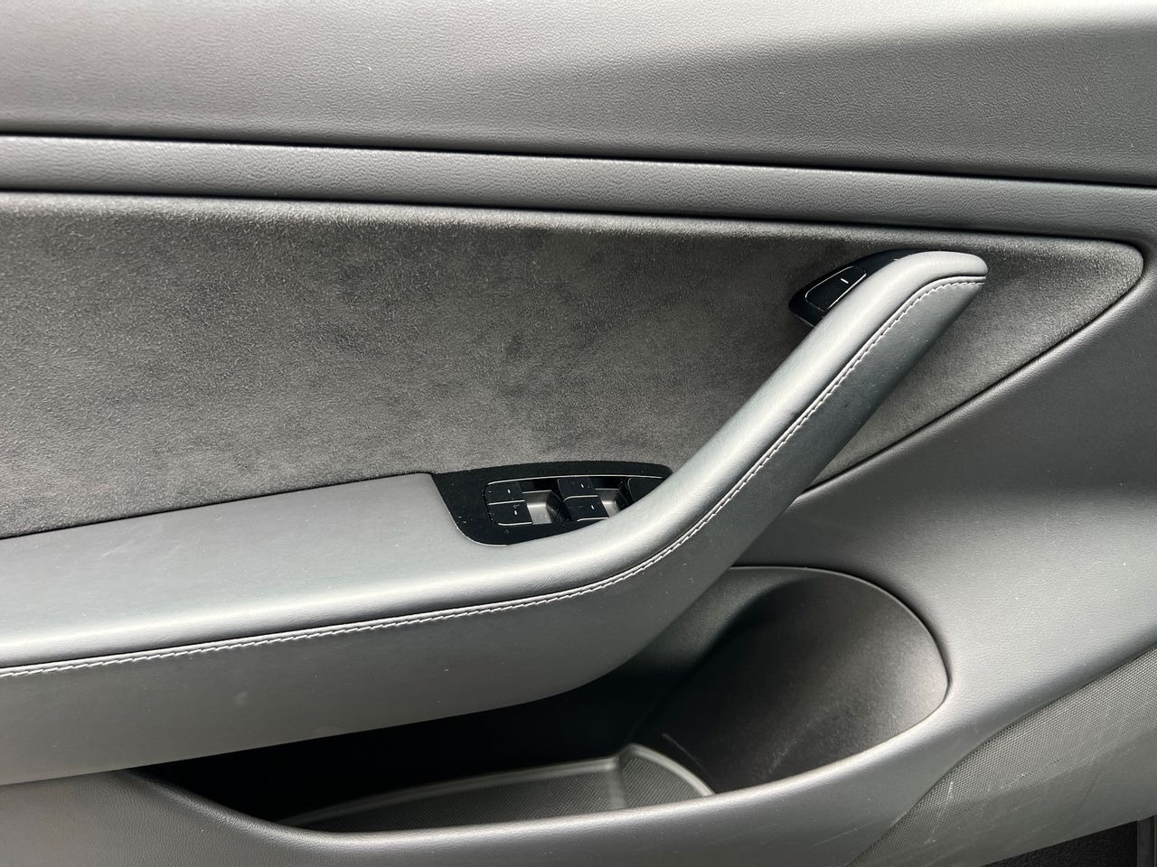 Tesla Model 3   image9