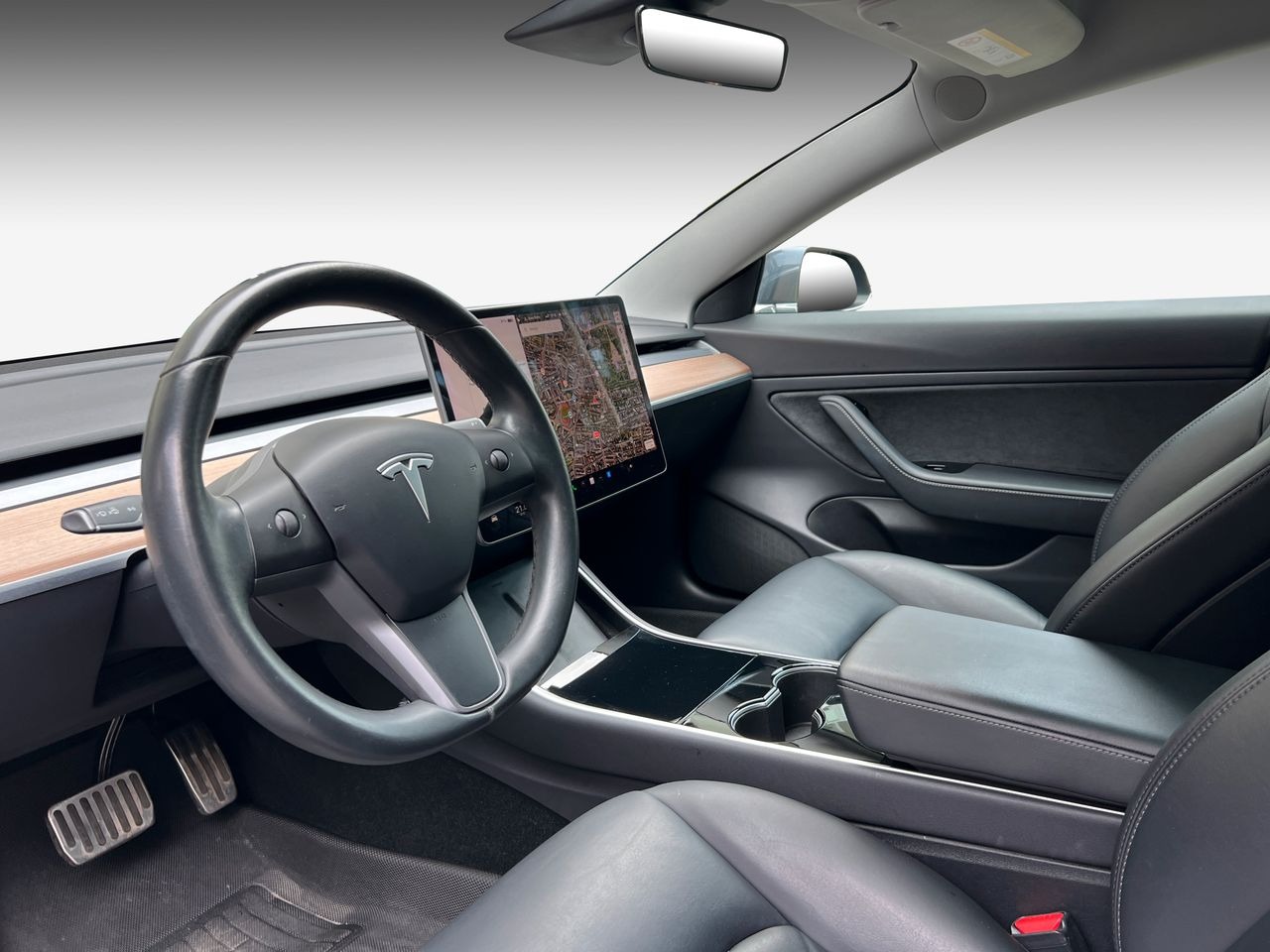 Tesla Model 3   image7